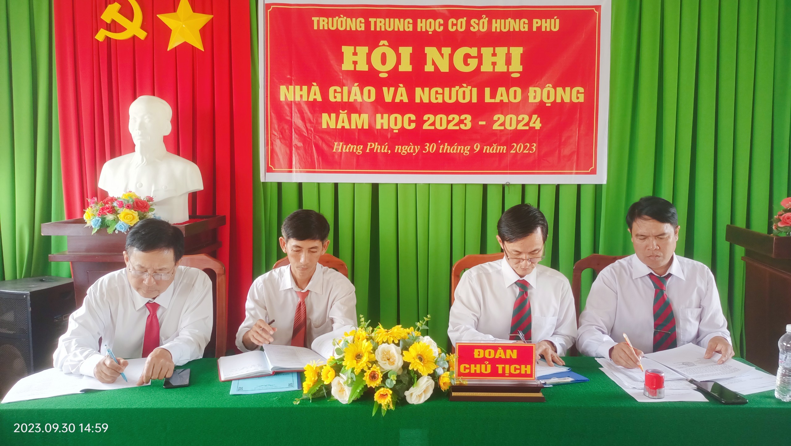 Hội nghị nhà giáo và người lao động năm 2023-2024